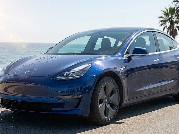 How Ceramic Coating in San Diego Helps Protect Your Vehicle's Finish